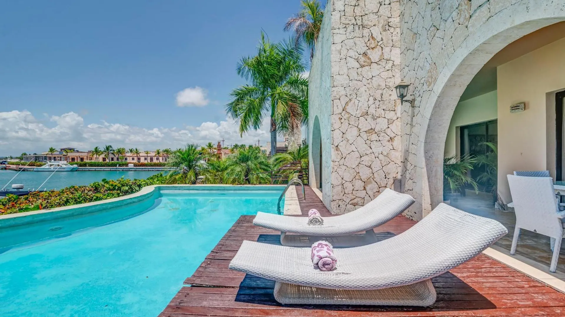 Fishing Lodge, Infinity Pool, Vistas A La Bahia Punta Cana Repubblica Dominicana